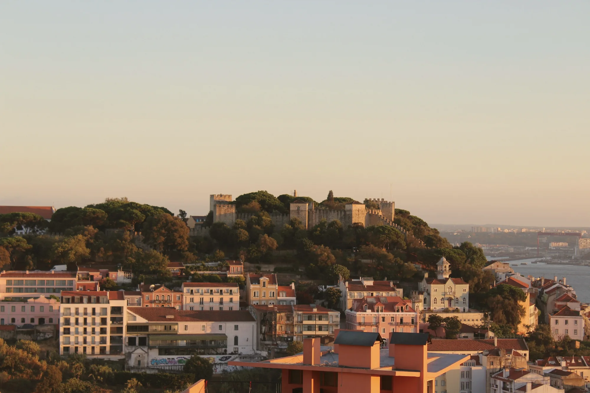 Staying in Chiado and Bairro Alto